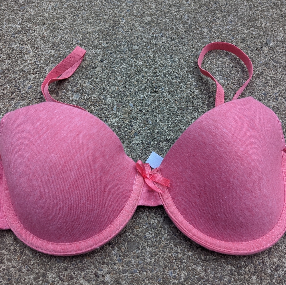 Women's Mamia Pink Wire Bra Size 34B NWOT